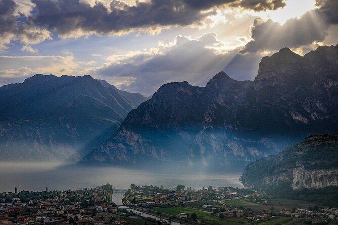 Private Day Trip From Venice to Lake Garda - Entrance Fees