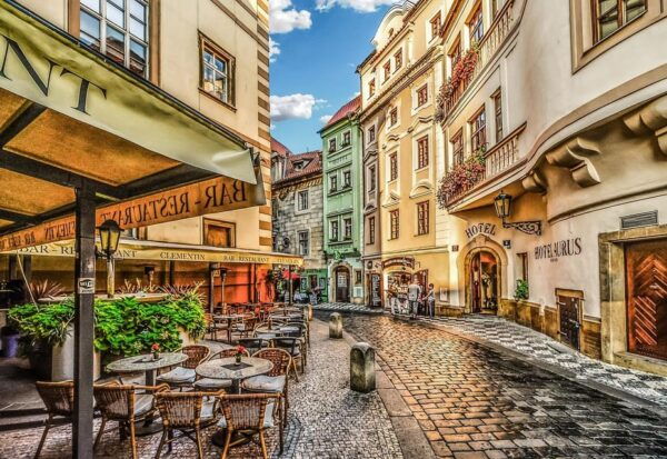 Private Day Trip From Vienna to Prague and Back, in English - Return to Vienna