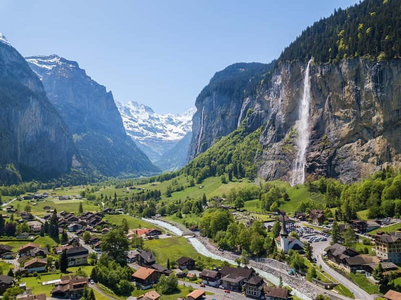 Private day trip: Interlaken to Lauterbrunnen & waterfalls - The Sum Up