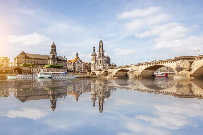 Private Day Trip: Prague to Dresden, English Speaking Driver - Transportation Options