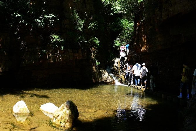 Private Day Trip: Shilinxia Glass Platform and Ming City Wall Park - Itinerary Details