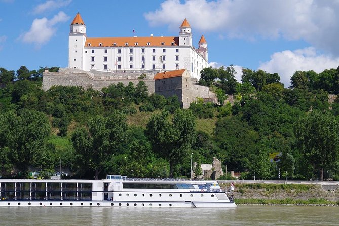 Private Day Trip to Bratislava From Vienna - Pickup Details