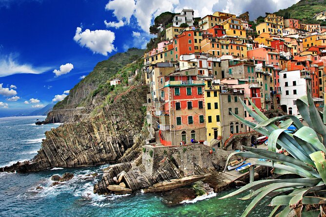 Private Day Trip to Cinque Terre and Pisa From Florence - Exploring Cinque Terre