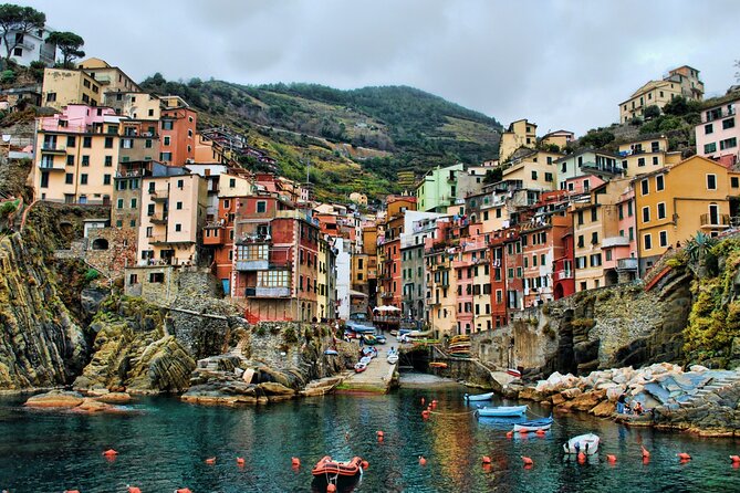 Private Day Trip to Cinque Terre and Pisa From Florence - Tips for a Memorable Day Trip