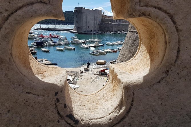 Private Day Trip to Dubrovnik From Split With Farm to Table Lunch - Farm to Table Lunch Experience