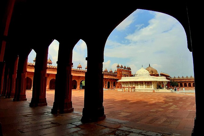 Private: Day Trip To Fatehpur Sikri (All Inclusive) - Good To Know