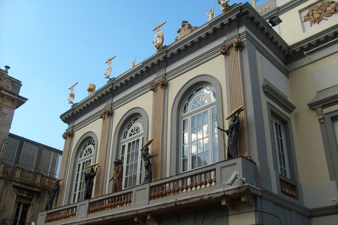 Private Day Trip to Figueres From Barcelona With a Local - Taking in Figueres Art and Culture