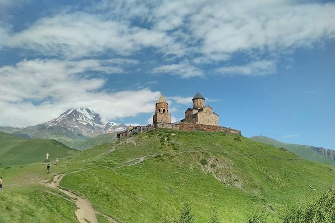 Private Day Trip to Gudauri and Kazbegi From Tbilisi via Jvari and Mtskheta - Tour Highlights