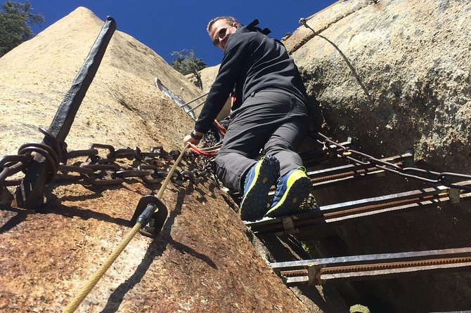 Private Day Trip to Mount Hua From Xian With English Driver - Location and Accessibility