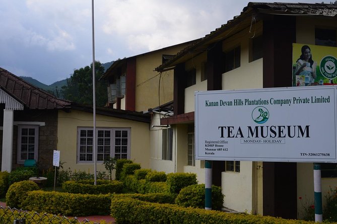 Private Day Trip to Munnar From Kochi (Cochin) - Tour Overview