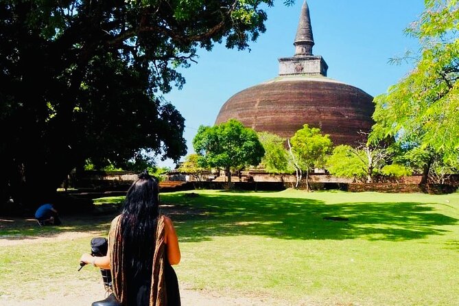 Private Day Trip to Sigiriya Rock and Polonnaruw Ruins - Price and Booking