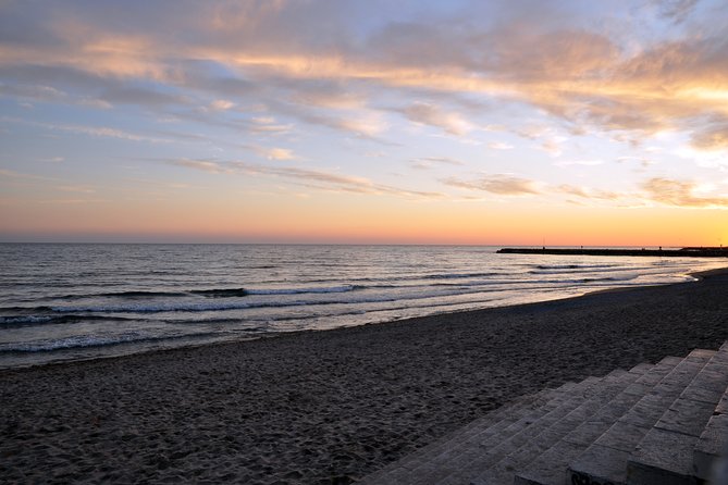 Private Day Trip to Sitges From Barcelona With a Local - Exploring Sitges Beautiful Beaches