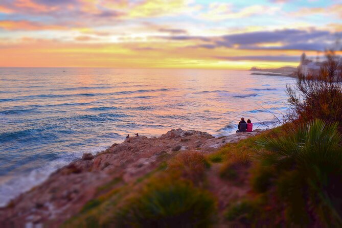 Private Day Trip to Sitges From Barcelona With a Local - Enjoying Local Cuisine in Sitges