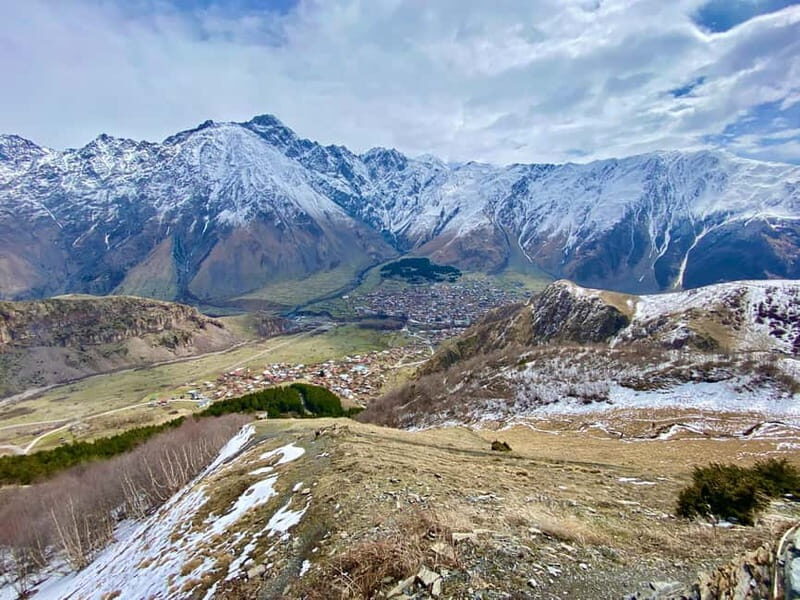 Private day trip to Stepantsminda, Kazbegi Mountains & Sno - Good To Know  