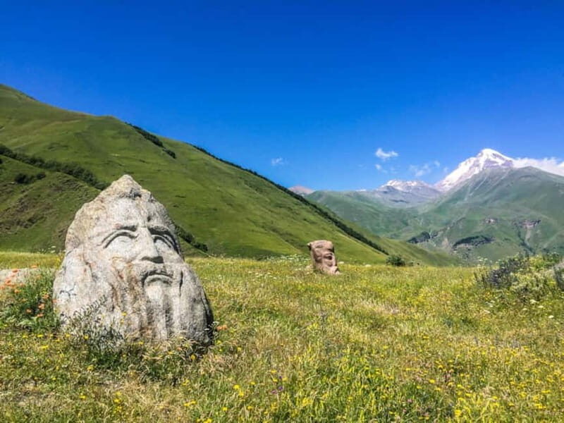 Private day trip to Stepantsminda, Kazbegi Mountains & Sno - FAQ