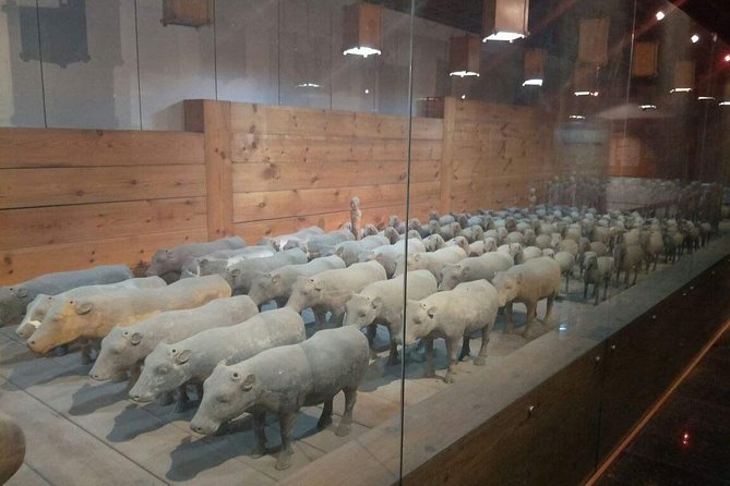Private Day Trip to Terracotta Warriors and Jingdis Tomb - Booking Information