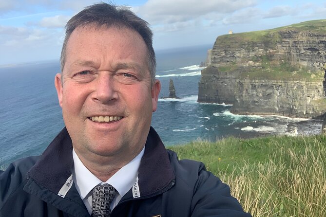 Private Day Trip to the Cliffs of Moher From Dublin - Must-See Landmarks Along the Way