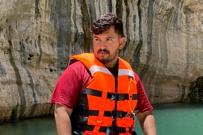 Private Day Trip to Wadi Tiwi, Fins Beach, Bimmah Sinkhole - Additional Information