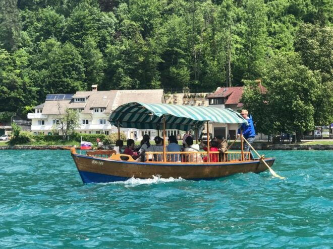 Private Day Trip: Zagreb to Ljubljana & Lake Bled - Lake Bled Experience