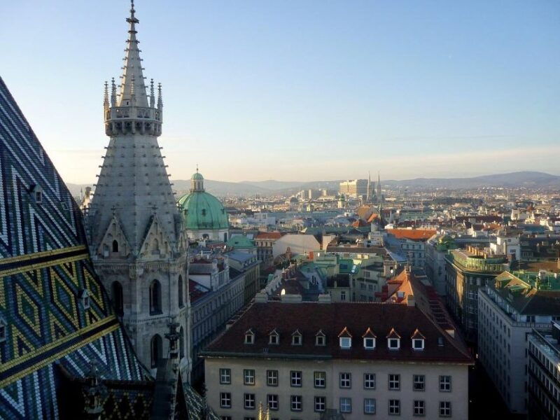 Private Daytour to Vienna from Budapest with pro guide - The Experience at a Glance