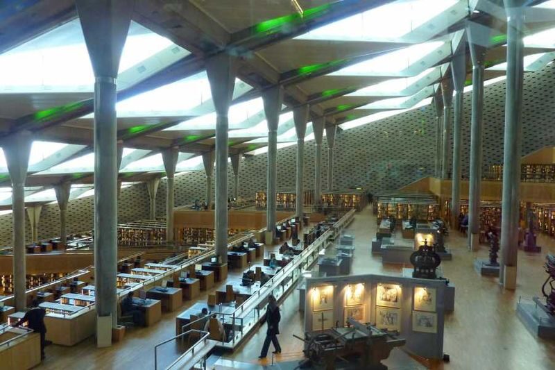 Private DayTrip to Alexandria from Cairo With lunch - Guide or driver-only: choose the experience you want