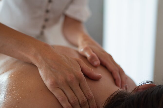 Private Deep Release Massage in Lagoa - What to Expect During the Massage