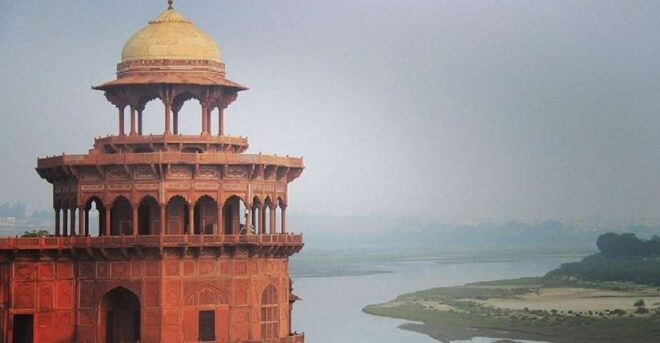 Private Delhi Agra Jaipur Tour 4 Days 3 Nights All Including - Accommodation Options