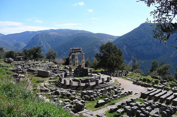 Private Delphi Day Tour - Meeting and Pickup Details
