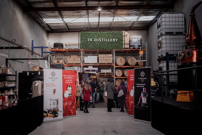 Private Deluxe Spirits Tasting in Derwent Park Australia - Inclusions and Accessibility