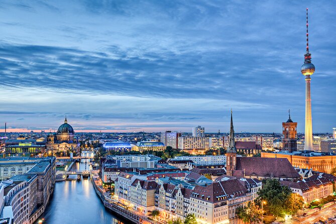 Private Deluxe Tour by Car With Meal at Reichstag, Wine & Chocolate Tastings - The Sum Up