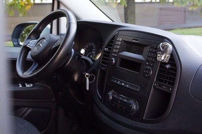 Private DEPARTURE Transfer by MINIVAN Mercedes Vito 8+1pax - Additional Information
