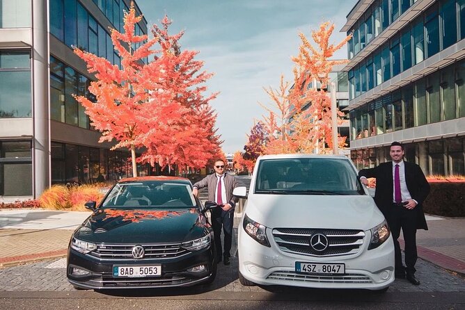 Private DEPARTURE Transfer by MINIVAN Mercedes Vito 8+1pax - Price