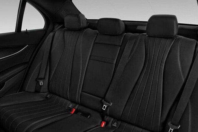 Private Departure Transfer Central London to Gatwick Airport LGW by Business Car - Common Questions