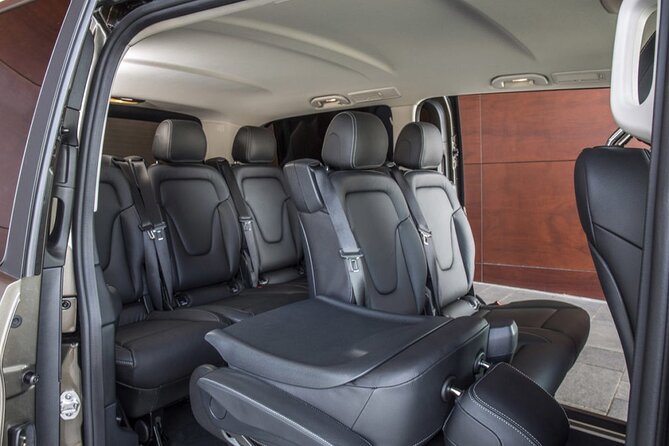 Private Departure Transfer: Central London to Stansted Airport STN by Luxury Van - Booking Confirmation and Special Prices