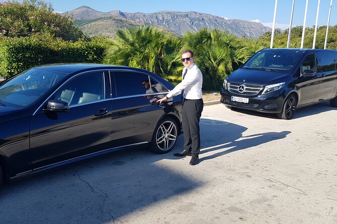 Private Departure Transfer - Dubrovnik to Dubrovnik Airport - Vehicle Amenities