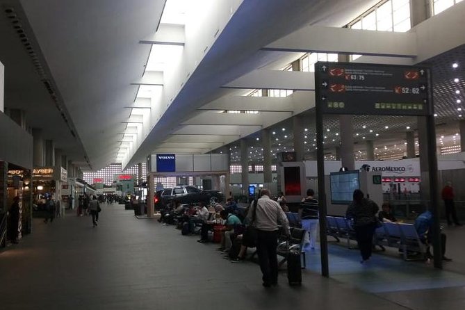 Private Departure Transfer: Hotel to Mexico City Airport - Overview of the Transfer