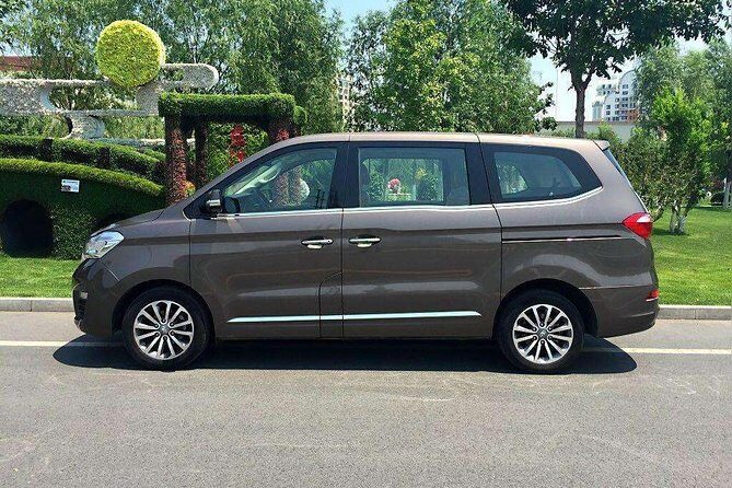 Private Departure Transfer Hotel to Xi'an Railway Stations - Vehicle and Driver Experience