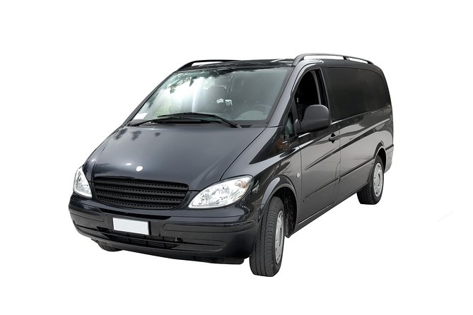 Private Departure Transfer: Zagreb Hotels to Zagreb Airport - Meeting and Pickup