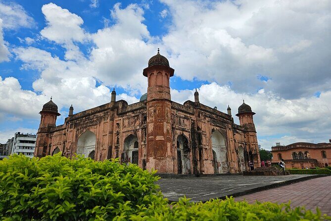 Private Dhaka City Tour - Explore Top Attractions with Lunch - Authentic Insights from Reviews