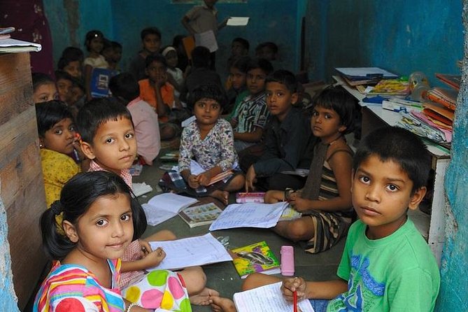 Private Dharavi Slum Tour With Transport and Refreshments - Good To Know