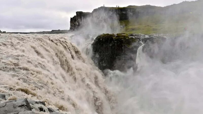 Private Diamond Circle Tour from Akureyri - FAQs