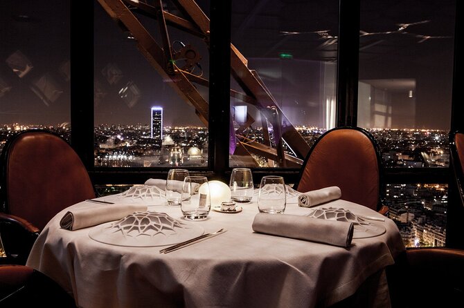 Private Dinner in Eiffel Tower and Seine River Cruise - Booking Confirmation and Accessibility