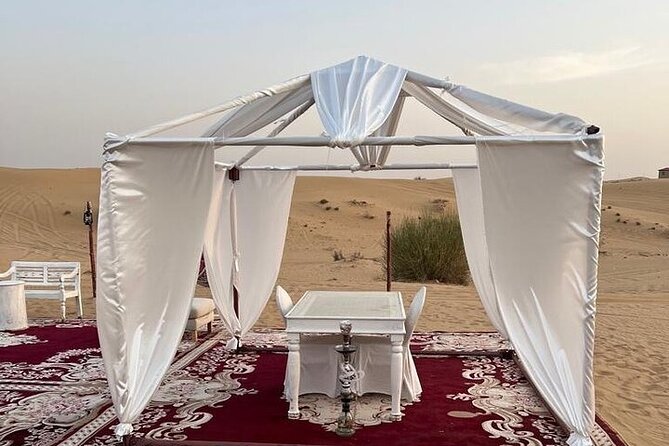 Private Dinner in the Heart of the Desert With Entertainment Show - Location and Setting