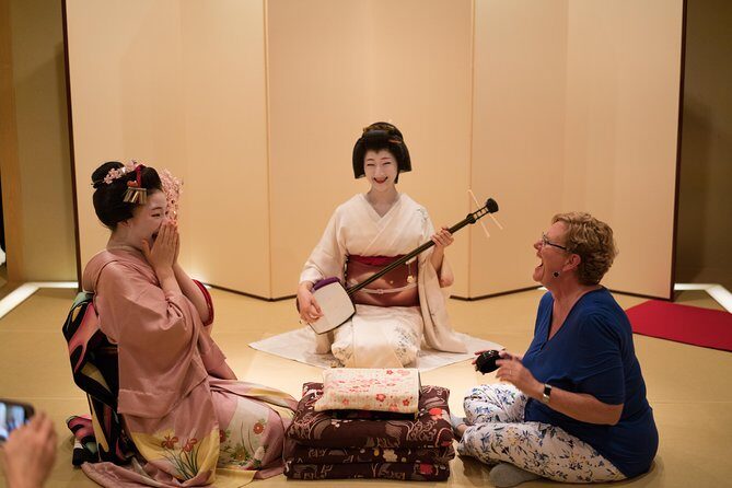 Private Dinner with Maiko and Geiko in Kyoto - The Experience Itself: Step-by-Step Breakdown