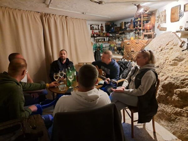 Private Dinner With Wine and Homemade Tapas - Booking and Reservation