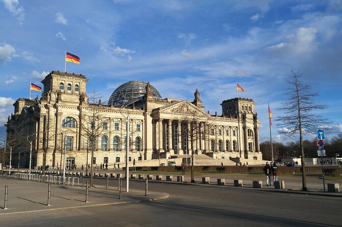 Private Direct Transfer From Hamburg to Berlin, English Speaking Driver - Vehicle and Driver