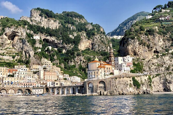 Private Direct Transfer From Matera to Amalfi With a Local Driver - Service Details