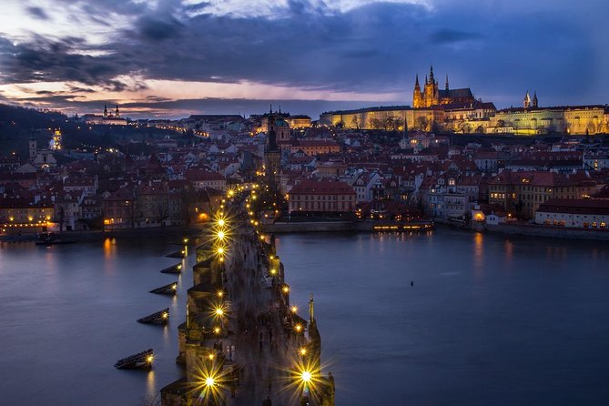 Private Door-To-Door Transfer From Krakow to Prague With 2 Hours for Sightseeing - Driver/Guide Qualifications