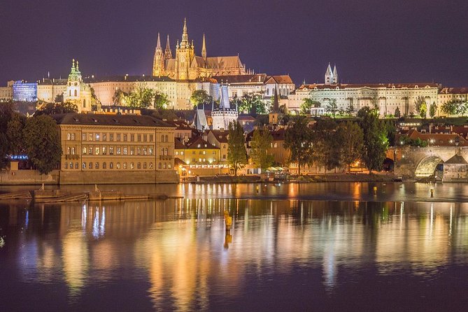 Private Door-To-Door Transfer From Krakow to Prague With 2 Hours for Sightseeing - Additional Services and Flexibility