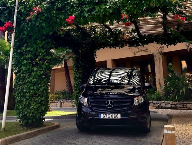 Private Door to Door Transfers From/To (Seville - Lisbon) - Commitment to Quality